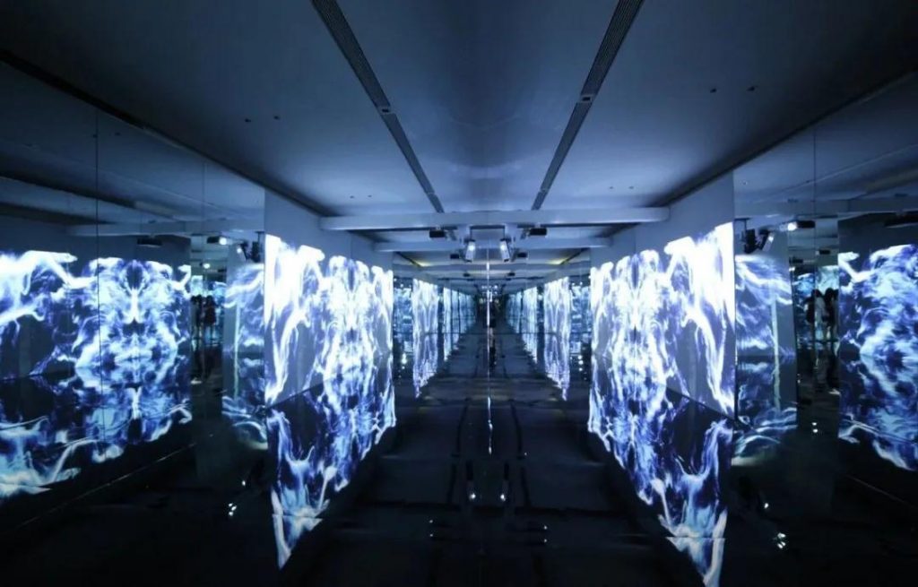 沉浸式數(shù)字展廳設(shè)計(jì),沉浸式投影形式和沉浸式投影的特征插圖(1) 沉浸式數(shù)字展廳設(shè)計(jì),沉浸式投影形式和沉浸式投影的特征插圖(1)